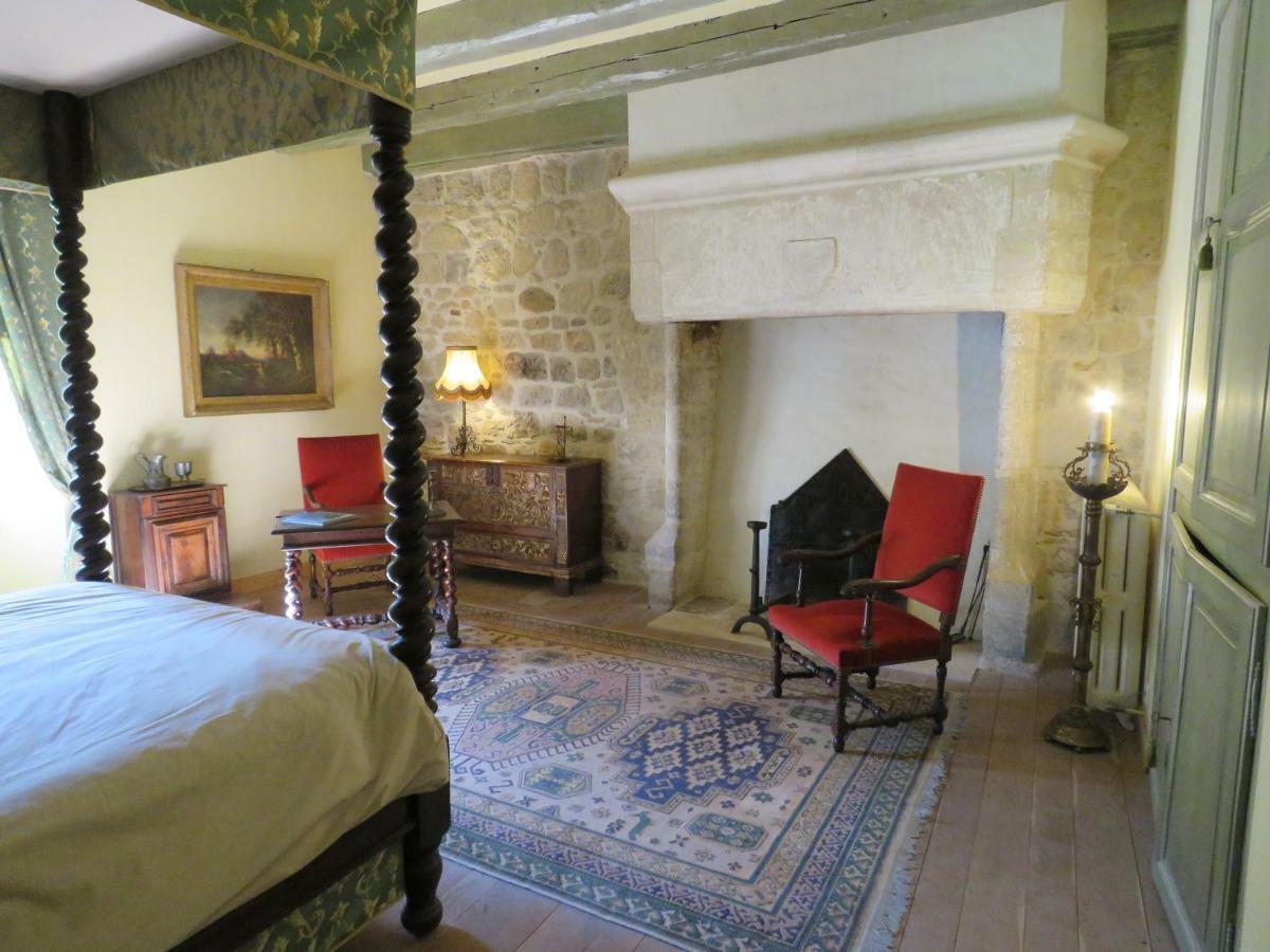 Chateau De Gaubert Bed & Breakfast Terrasson Dış mekan fotoğraf